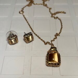 Roman 18” Gold-tone Necklace with Brown Center Stone and Earring Set